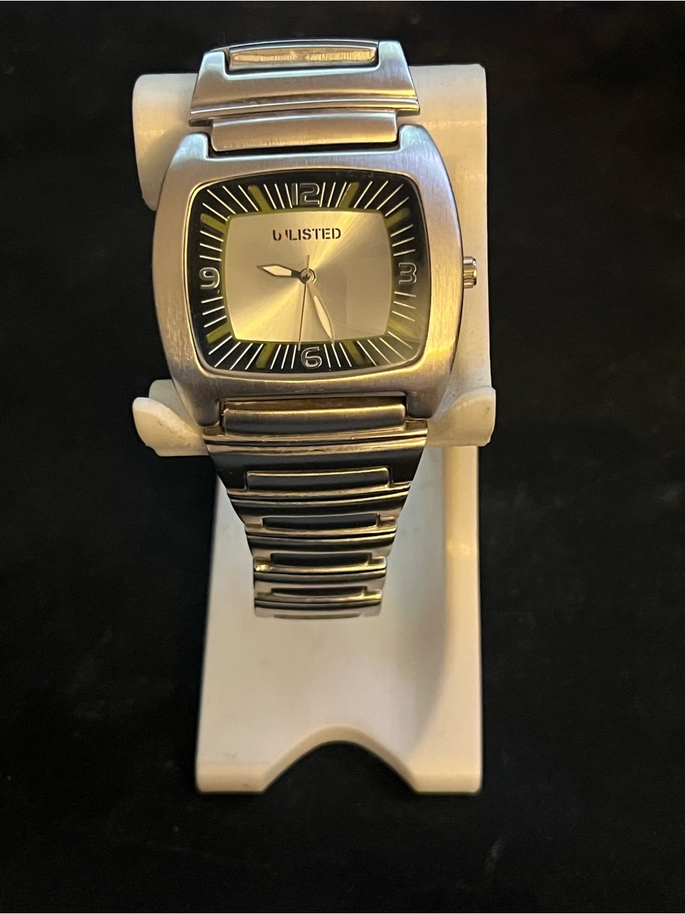 Unlisted by Kenneth Cole Mens Watch UL 8002 Stainless Steel - NEW BATTERY